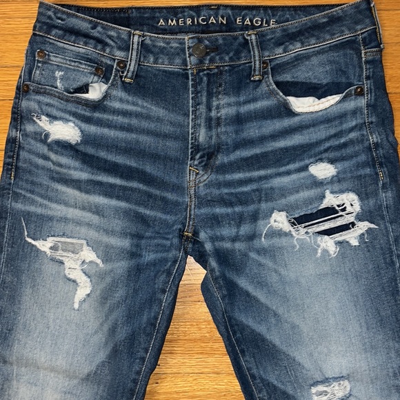American Eagle Jeans - Picture 2 of 6